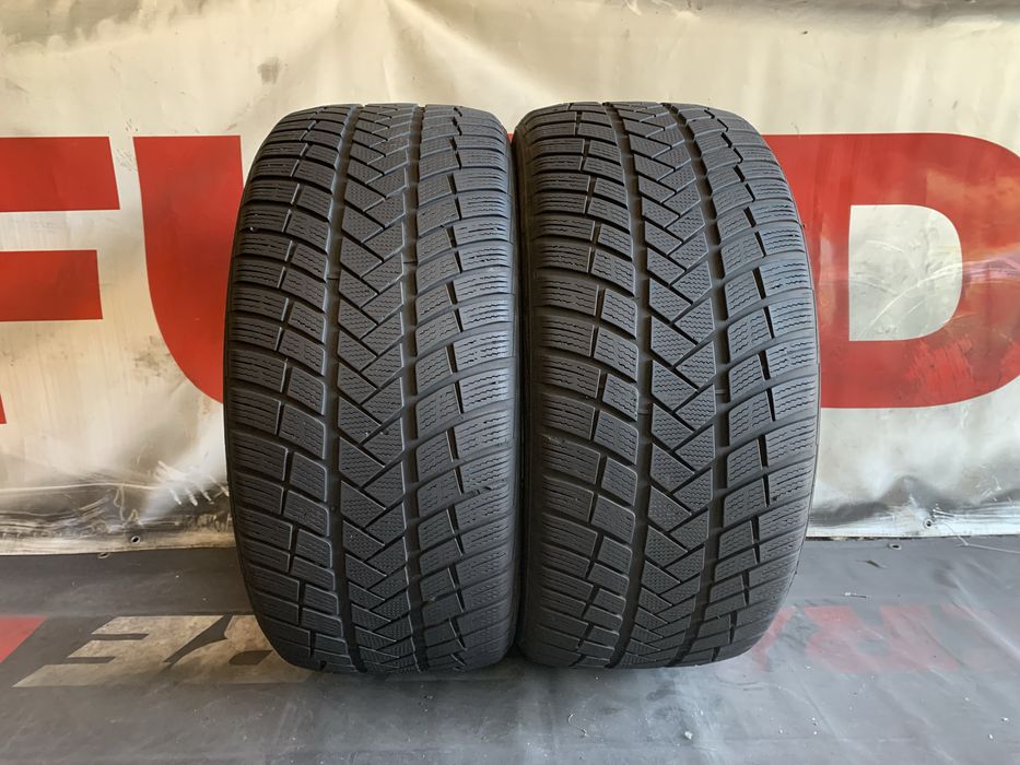 285 40 21, Зимни гуми, Vredestein WinTracPro, 2 броя