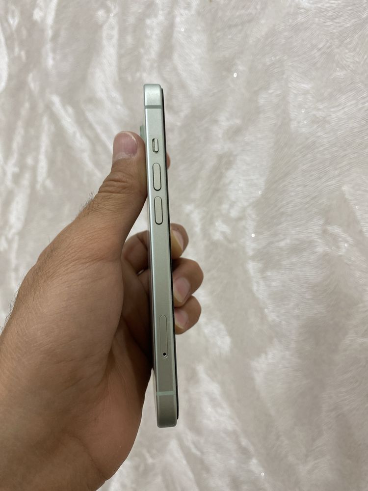 iphone 15  128gb