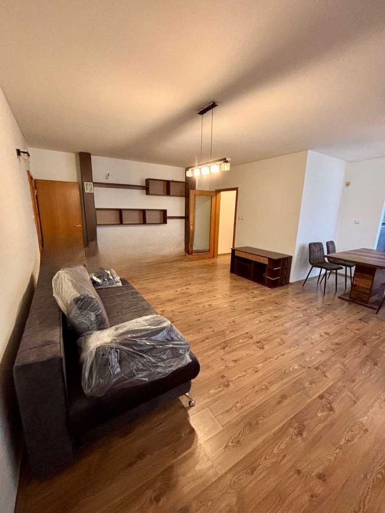 Дава се под наем Тристаен апартамент в София, Лозенец - 102 кв.м за 1100 € - Снимка #13
