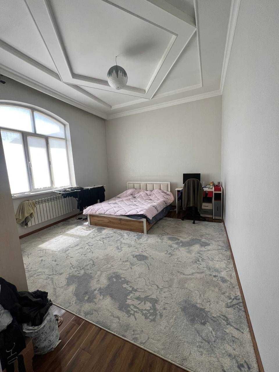 Продается дом 9 соток в Ташкенте. 350 кв.м дом + 350 кв.м подвал.