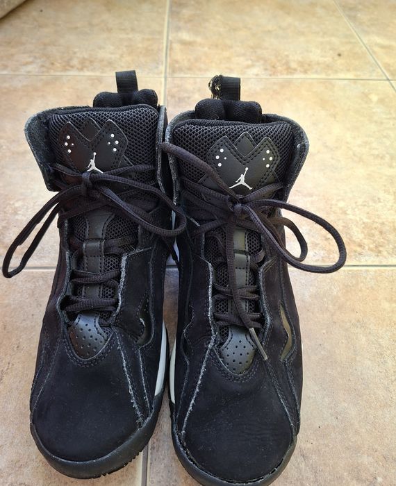 Обувки Jordan.Мъжки спортни обувки - 40 номер