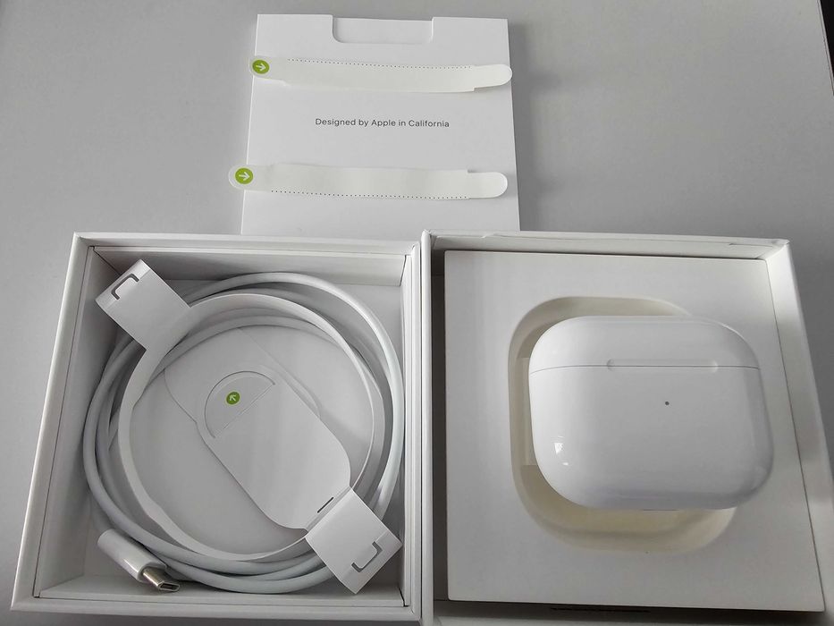 Casti Apple AirPods 3 - MagSafe Charging Case - MME73ZM/A