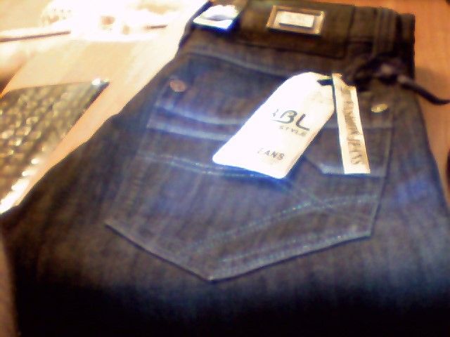 Продам джинсы зимние ( новые) раз. L:33 W:29