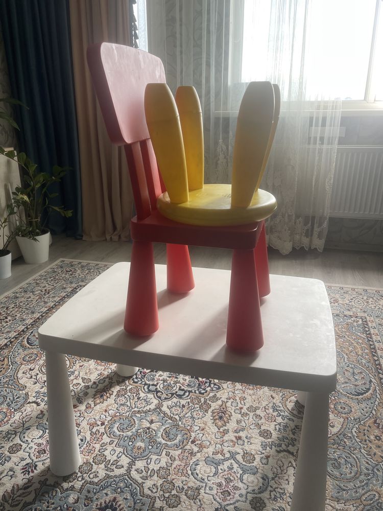 Стол со стульями бу