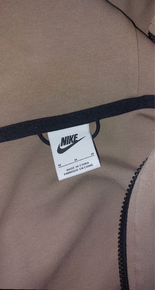 Nike tech fleece