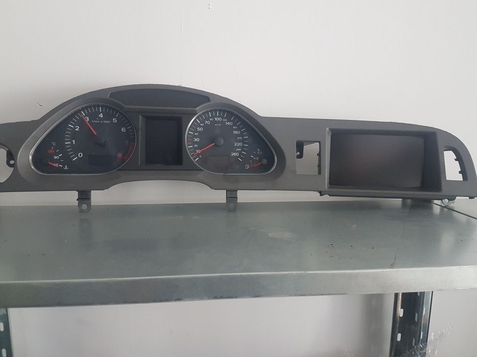 Километраж навигация за ауди а6 4ф