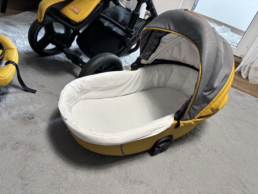Carucior 3 piese