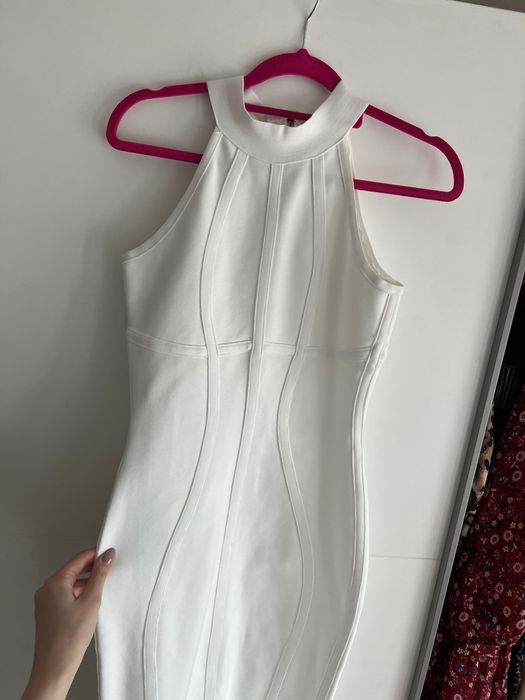 Rochita Bandage pe culoare Alba