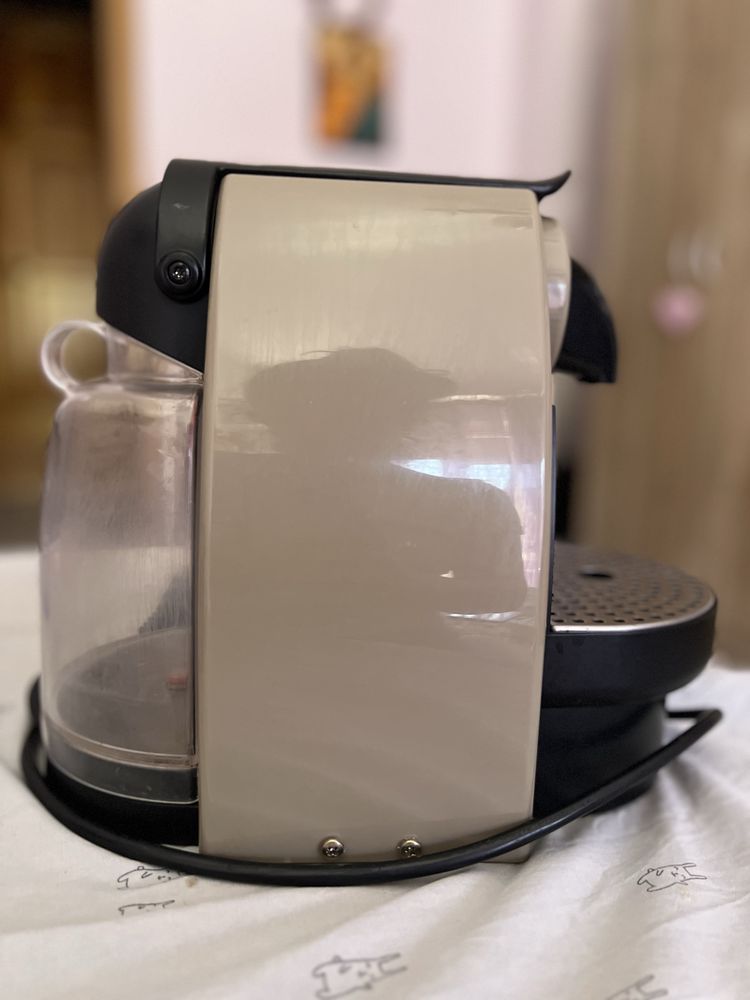 Krups XN2140 Nespresso кафе машина с капсули