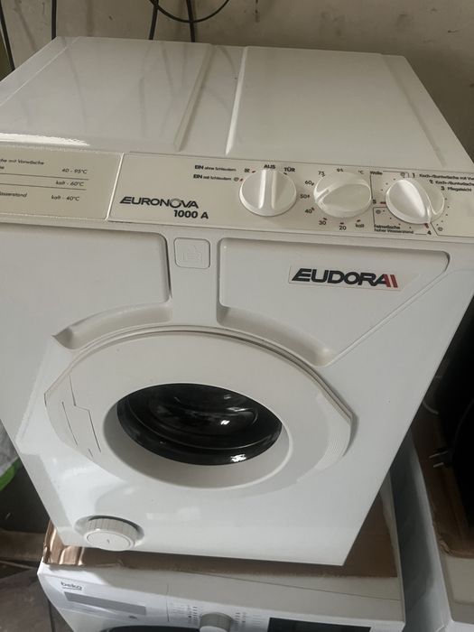 Мини пералня EUDORA