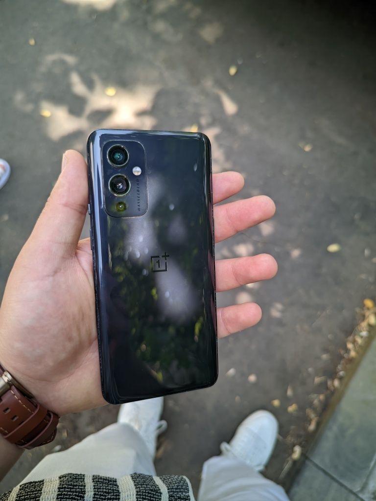 Oneplus 9 128/8 Ram