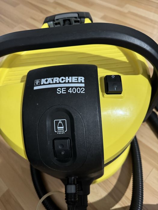 Aspirator karcher SE4002