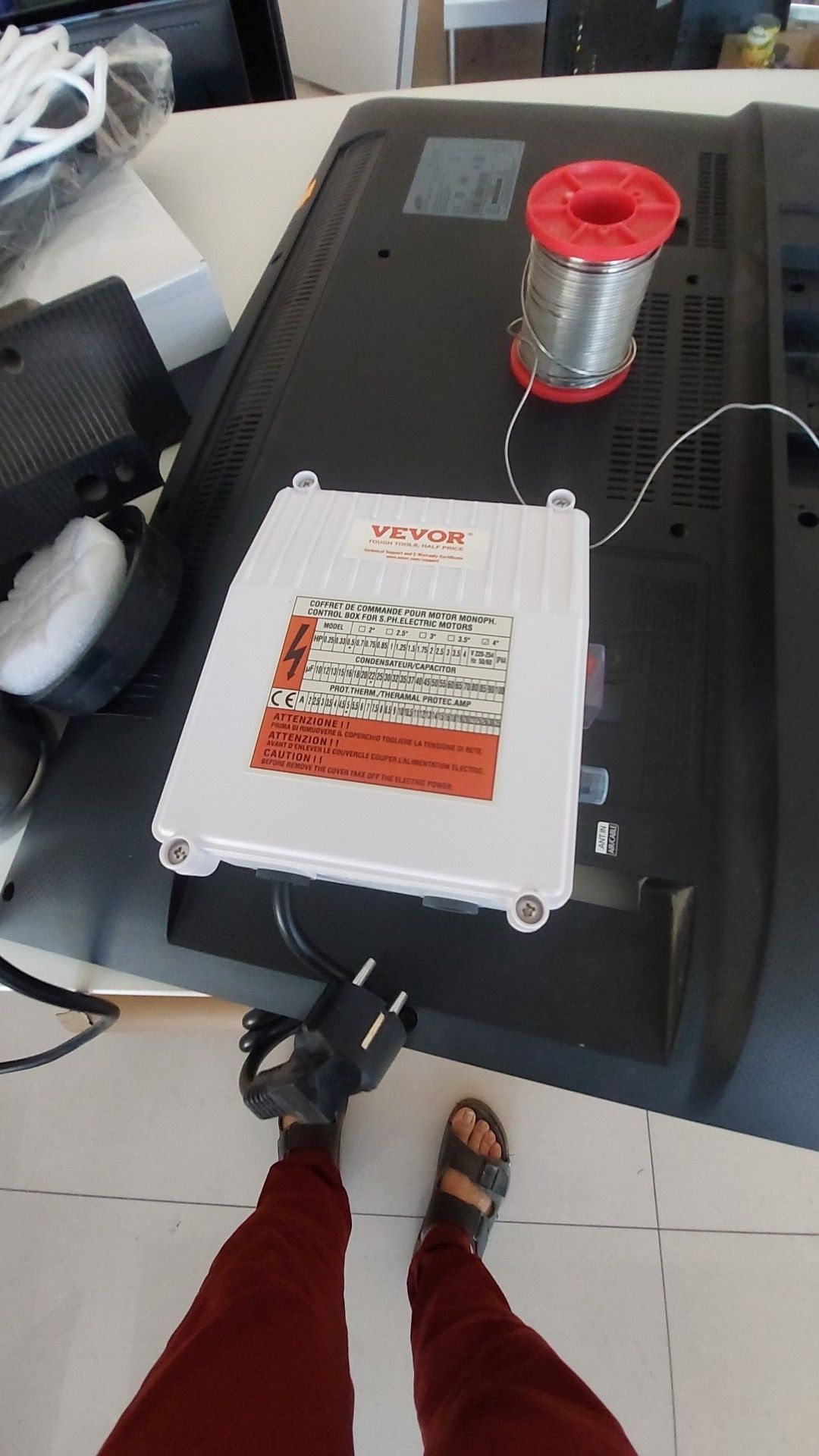 Сондажна помпа Vevor 370w