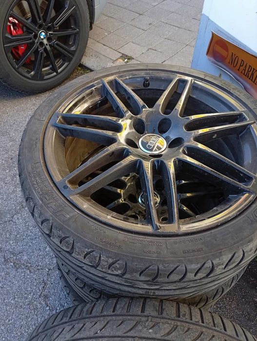 Гуми с джанти 19ки ауди