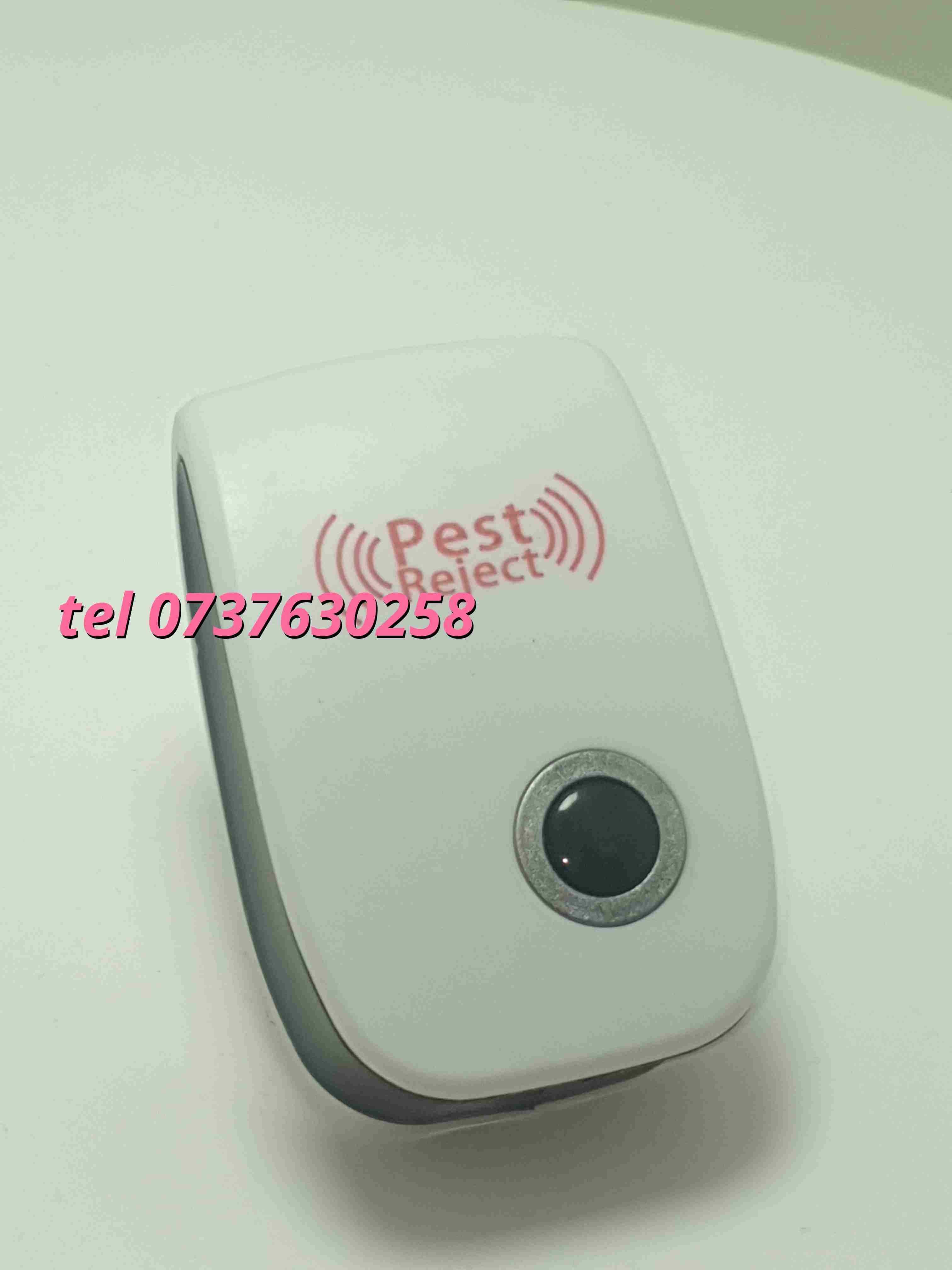 Pest Repeller Impotriva Insectelor Si Rozatoarelor Cu Alimentare 220v