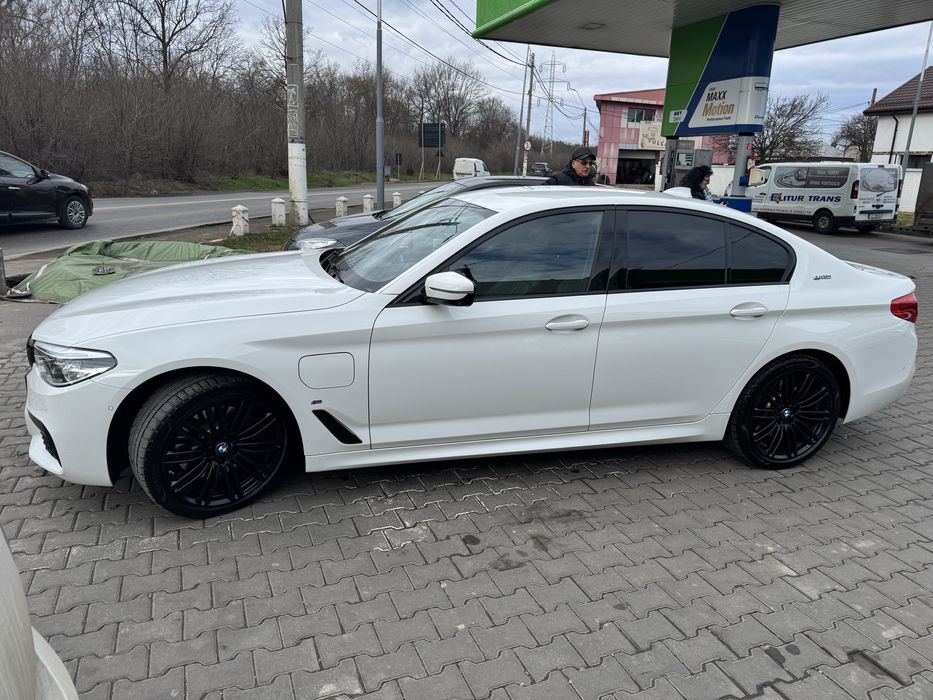 Bmw 530E Plug-in Hybrid / Pachet M / Harman Kardon