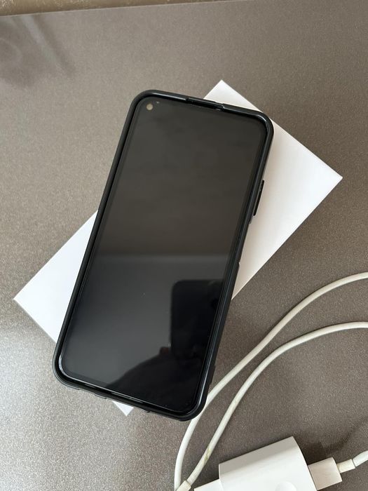 Huawei p40 lite перфектен