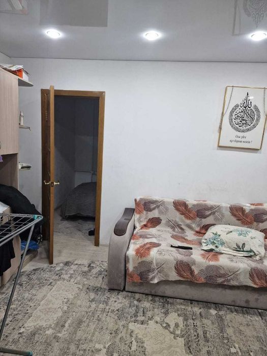 2-комнатная квартира в тихом районе.