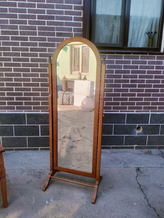 Продам зеркало двух сторонняя