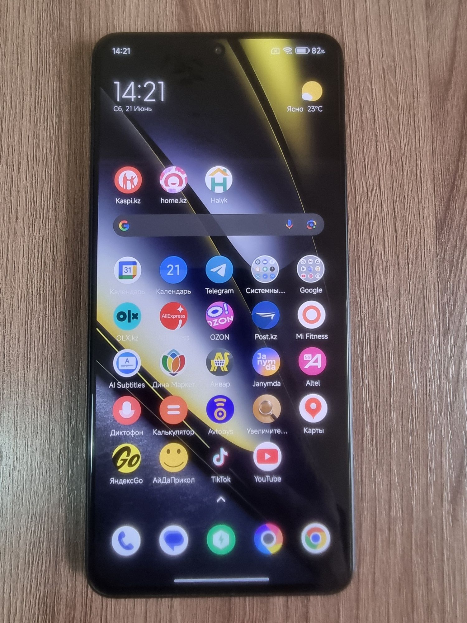 Смартфон игровой POCO F6 12/512 GB в идиальном состоянии