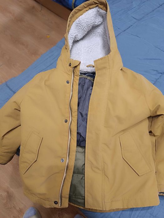 Детско яке от две части в размер 5/ 6 години