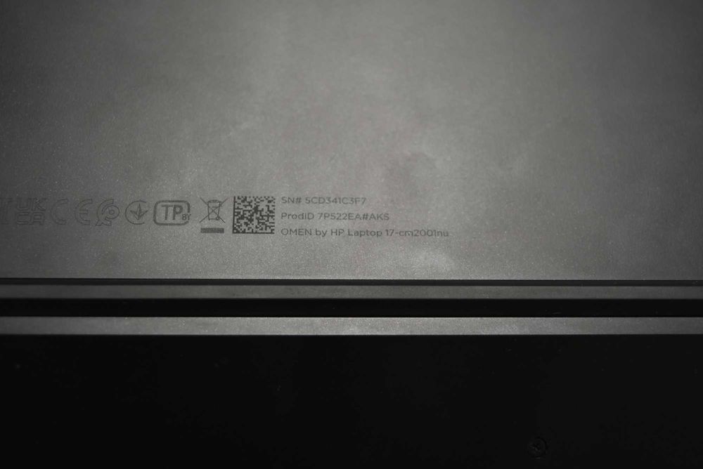 HP Omen i7-13700, 17.3" 144Hz GF RTX 4070 8GB, 32GB DDR5, 1TB SSD NVMe