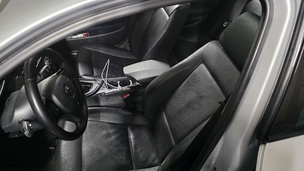 Seria 1 118d 2008 143cp