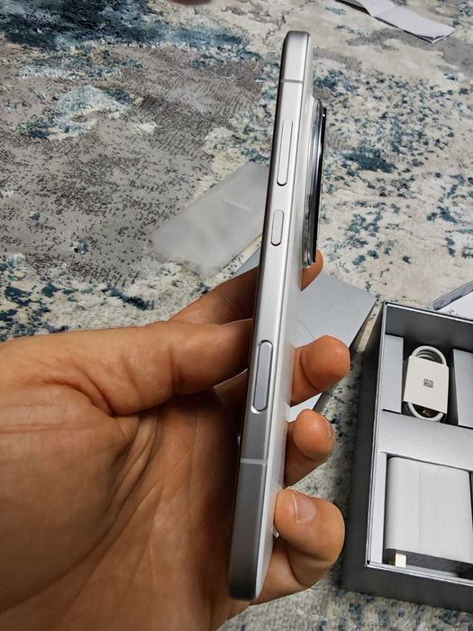 Honor Magic 8 pro Alb/Sky Cyan 16GB cu 512 GB Nou