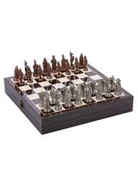 Шахматный набор в стиле средневековья
