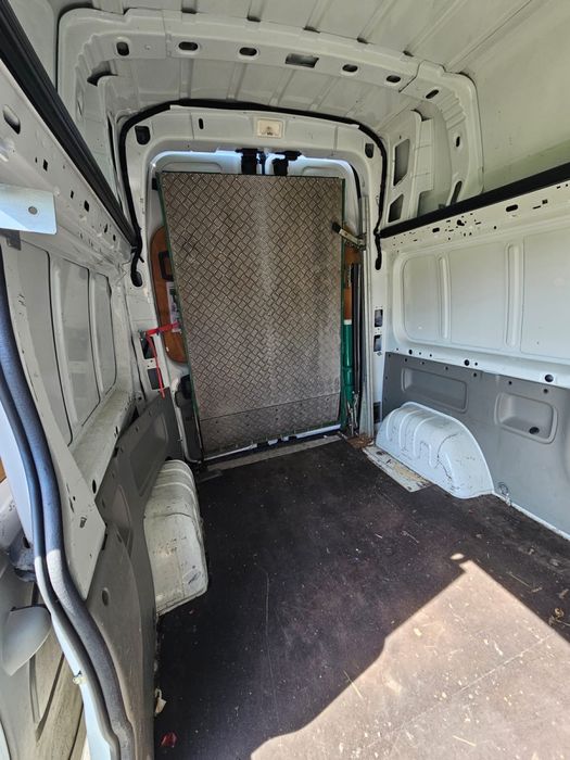 Renault trafic.
