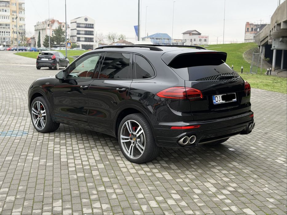 Porsche Cayenne Facelift 3.0 Diesel An 2015 Impecabil 173 Mii  Km