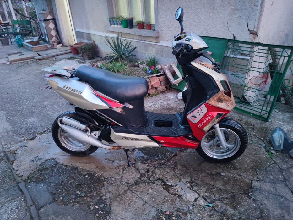 Скутер Boatian Benero 50cc 4T