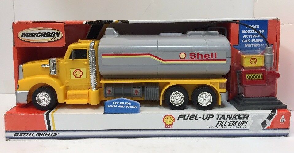 Matchbox Shell Fuel Tanker Truck 2000 Works Backup Talks with Lights 1