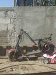 Moped stricat, bun pentru piese