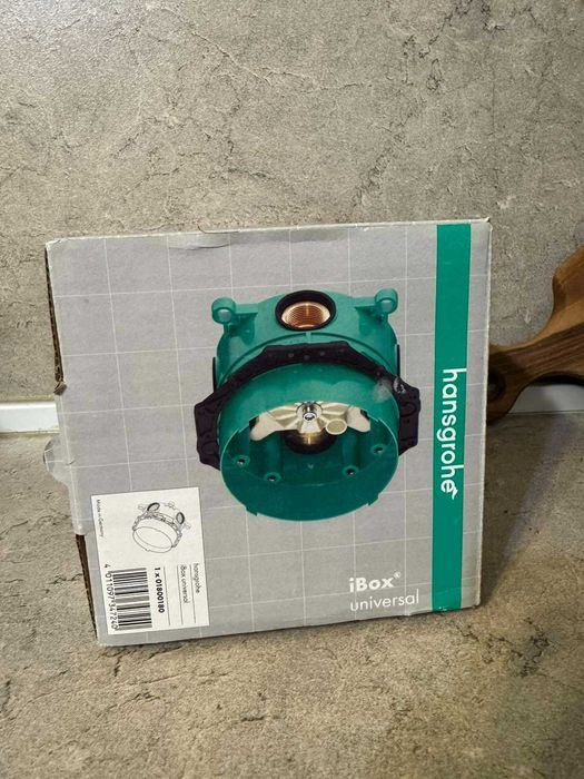 НОВ Hansgrohe iBox Universal (01800180) - Тяло за вграждане