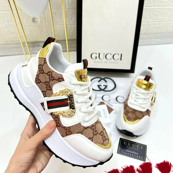 Adidași dama superbi