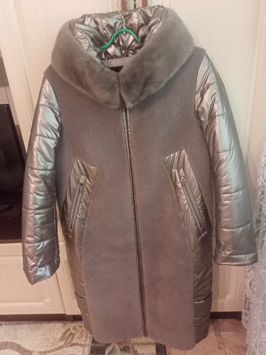 Продам зимнее пальто