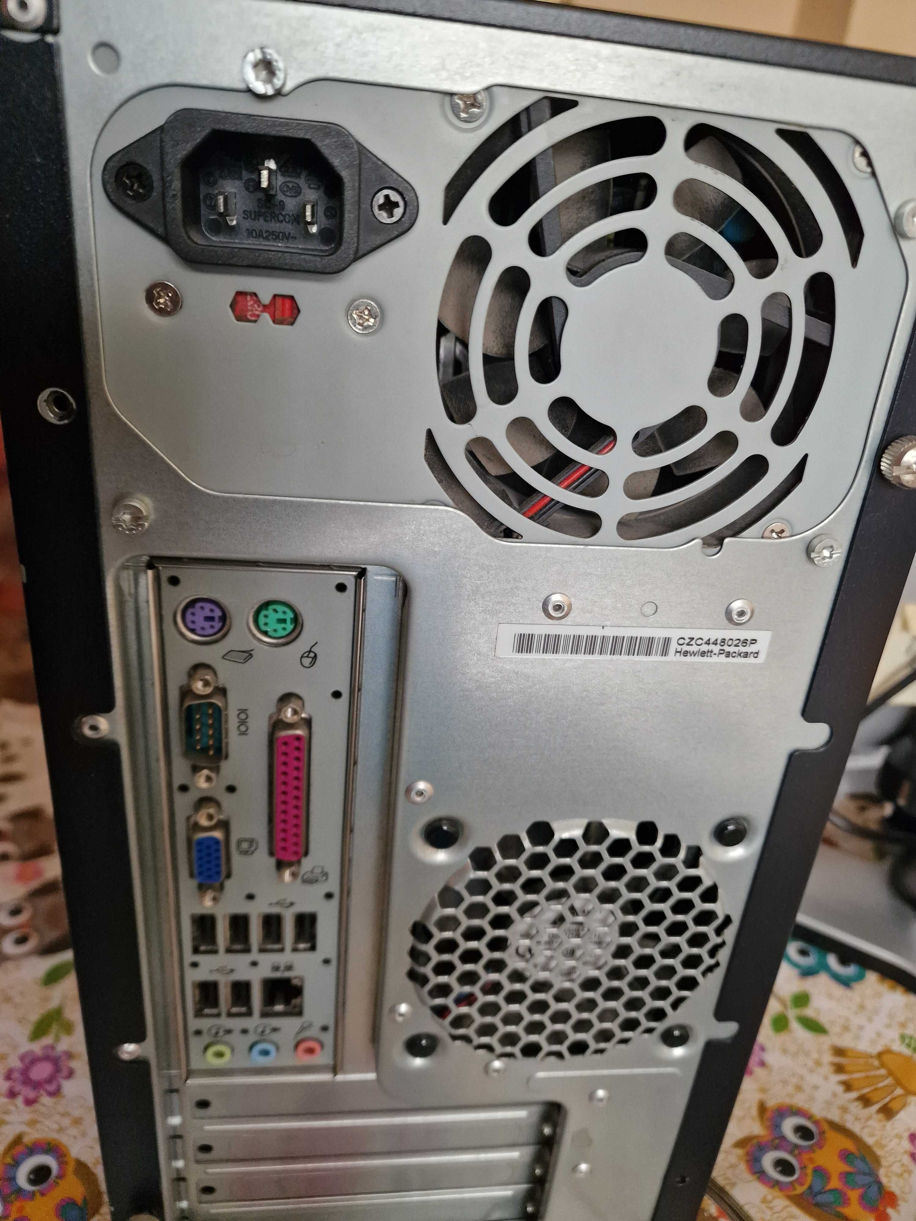 Компютър HP compaq dx2000 mt+dell 78682 monitor+клавиатура
