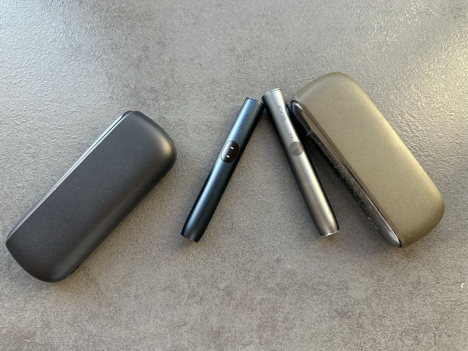 2 aparate Iqos de vanzare