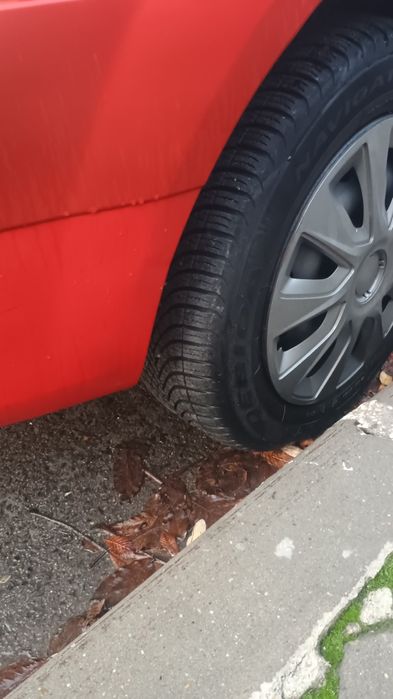 De vânzare Dacia Logan . An fabricație 2008 , ediția Kiss fm.