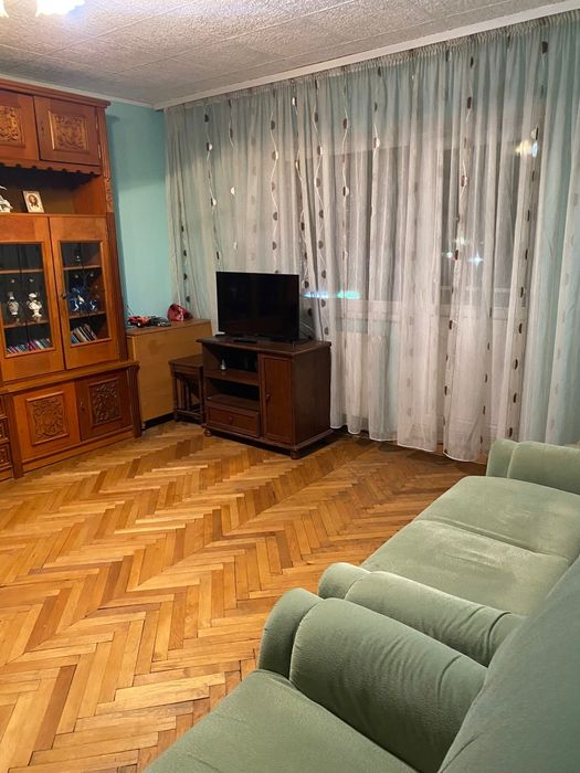 Închiriez apartament 2 camere - Piata Nord