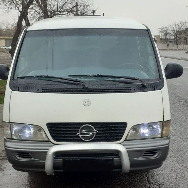 Микроавтобус с водителем в аренду