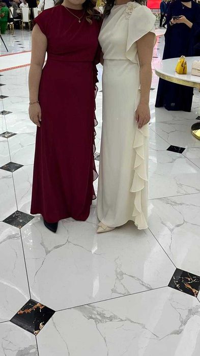 Продам три платья