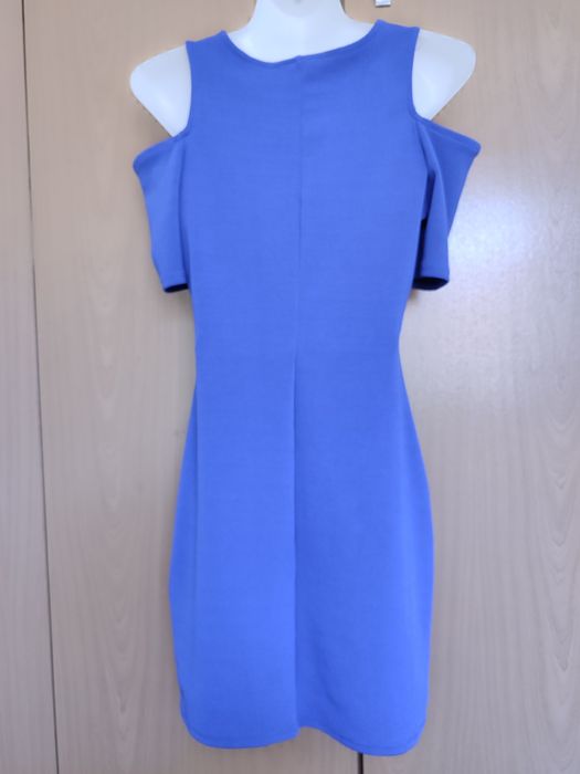 Стилна рокля H&M Divided – идеална за лятото!