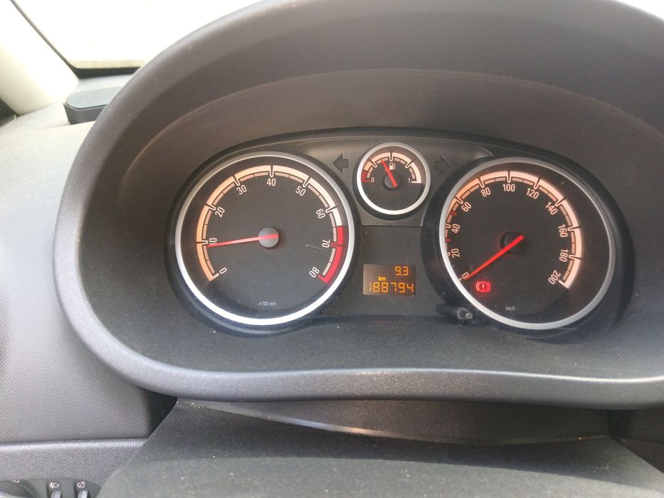 Vând/Schimb OPEL CORSA 2010 1.2 +GPL