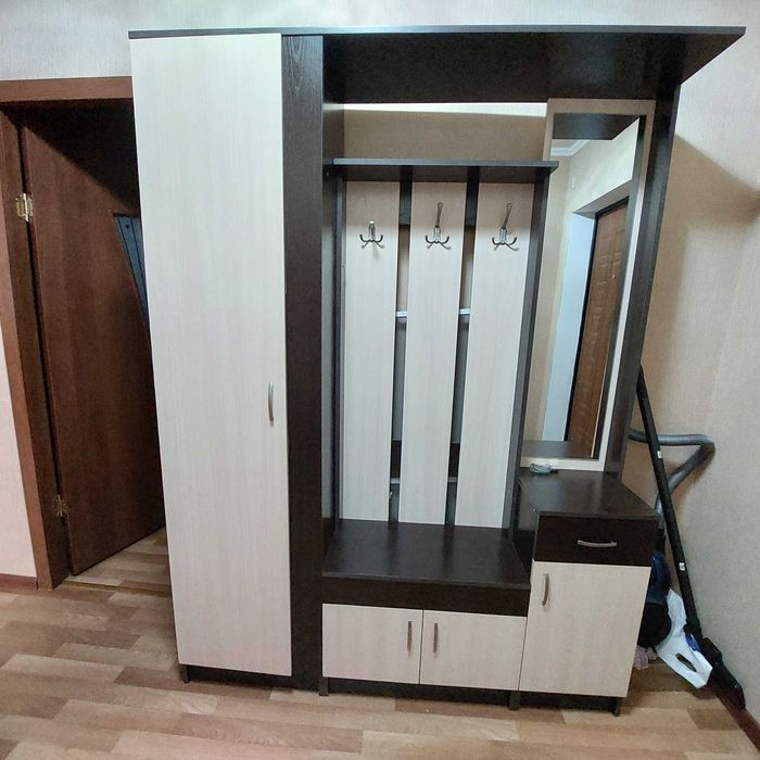 Продам прихожую в хорошем состоянии