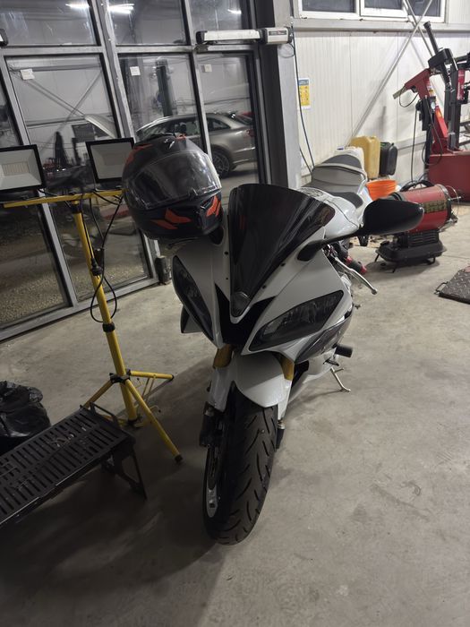 Yamaha R6 RJ11 2007
