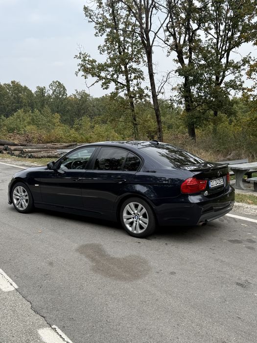 Bmw e90 FL 2009 2.0d