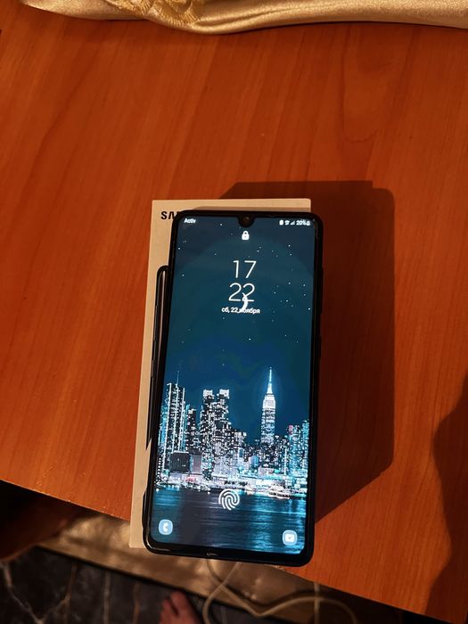 Samsung A41 в отличном состояний