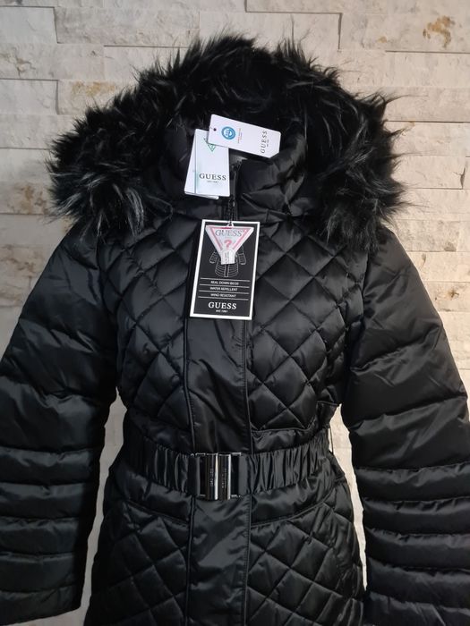 Дълго пухено яке Guess